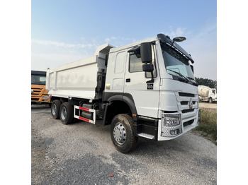 Skříňový nákladní auto SINOTRUK HOWO: obrázek 5