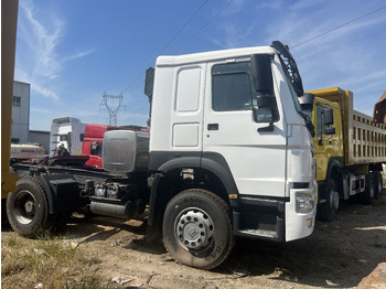 Tahač SINOTRUK HOWO trailer head: obrázek 3