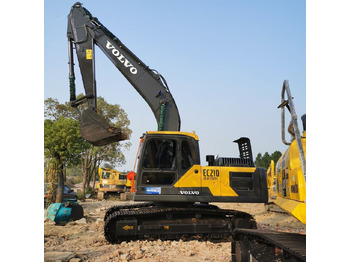 Pásové rýpadlo VOLVO EC210