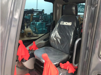 Mini rýpadlo XCMG XE60DA: obrázek 5