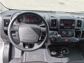 Dodávka valník Peugeot Boxer 435 L4 2.2 BLUEHDI 140 S&S PREMIUM: obrázek 4