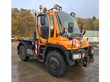 Komunální/ Speciální technika Unimog U400 Bluetec 5 2011 405 Mercedes-Benz U 300 500 423 427 430 527 530: obrázek 2