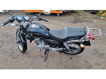 Motocykl YAMAHA