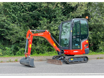 Mini rýpadlo KUBOTA KX016-4