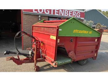 Krmný míchací vůz STRAUTMANN