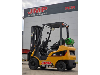 Plynový vysokozdvižný vozík CATERPILLAR GP