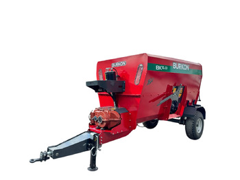 Krmný míchací vůz