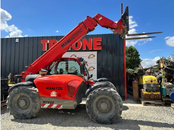 Teleskopický manipulátor MANITOU MT 932
