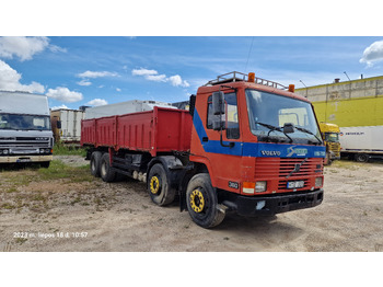 Sklápěč VOLVO FL 10 8x4: obrázek 3