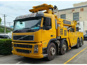 Odtahovka VOLVO FM12