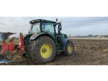 Traktor JOHN DEERE 6215R: obrázek 5