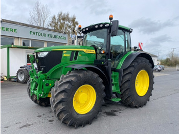 Traktor JOHN DEERE 6R 215