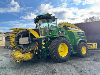 Sklízecí řezačka JOHN DEERE 8400