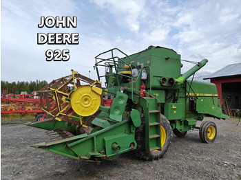 Sklízecí mlátička JOHN DEERE