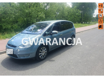 Osobní auto FORD