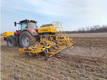 Traktor CASE IH Optum 270