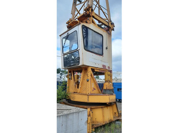 Věžový jeřáb LIEBHERR