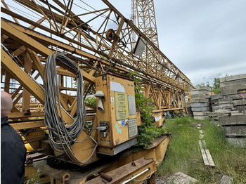 Věžový jeřáb LIEBHERR