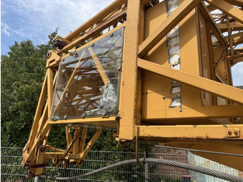 Samostavitelný jeřáb LIEBHERR
