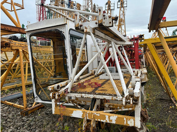 Věžový jeřáb LIEBHERR