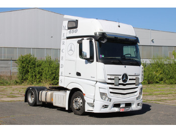 Tahač MERCEDES-BENZ Actros 1845