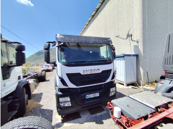 Podvozek s kabinou IVECO Stralis