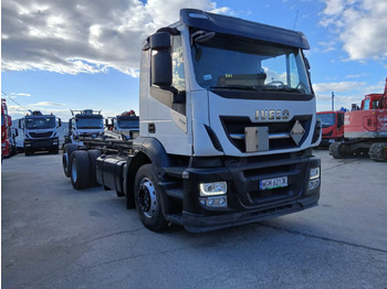 Hákový nosič kontejnerů IVECO Stralis