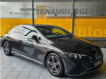 Osobní auto MERCEDES-BENZ