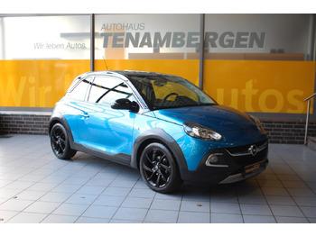 Osobní auto OPEL