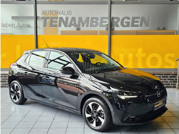 Osobní auto OPEL