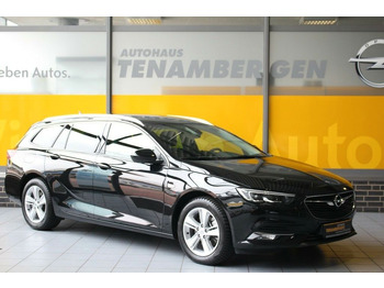 Osobní auto OPEL