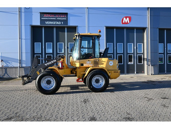 Kolový nakladač VOLVO L30G