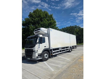 Chladírenský nákladní automobil VOLVO FM 330