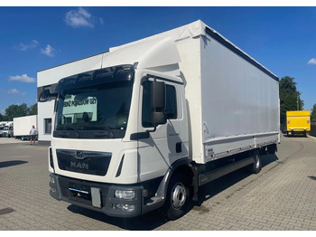 Plachtový nákladní auto MAN TGL 12.220