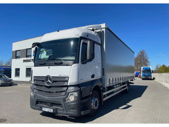 Plachtový nákladní auto MERCEDES-BENZ Actros