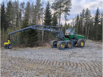 Harvestor JOHN DEERE