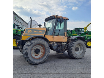 Traktor JCB