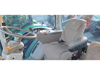 Traktor JOHN DEERE 7230R: obrázek 5