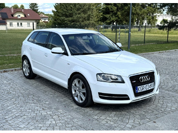 Osobní auto AUDI