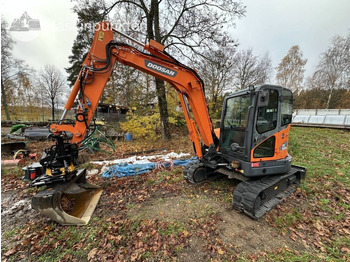 Mini rýpadlo DOOSAN DX62R