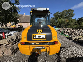 Kolový nakladač JCB 409: obrázek 3