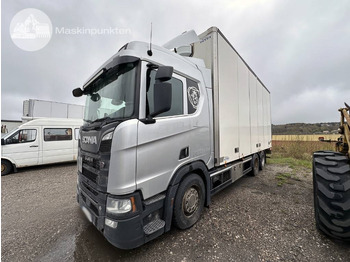 Skříňový nákladní auto SCANIA R 520