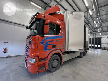 Chladírenský nákladní automobil SCANIA R 520