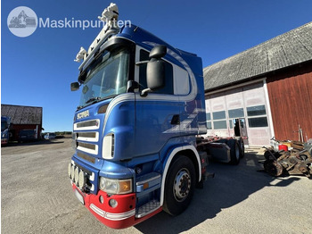 Podvozek s kabinou SCANIA R 560