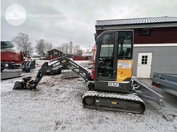 Mini rýpadlo VOLVO ECR25D