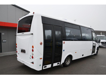 Minibus, Mikrobus Rosero Rosero P First: obrázek 3