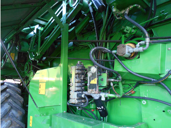 Sklízecí mlátička Kombajn do zboża John deer 2258: obrázek 5