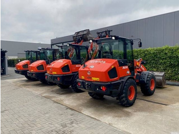 Kolový nakladač KUBOTA R065