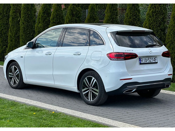 Sedan Mercedes-Benz Klasa B: obrázek 5