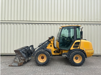 Kolový nakladač VOLVO L25F